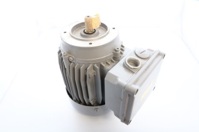 Mot.Fahrantrieb polumsch. Nufa 0,18KW /0,25KW 710/1.440 Upm