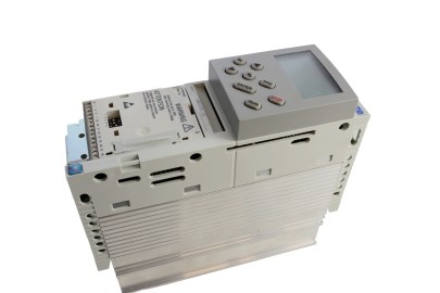Frequenzumrichter LENZE 8202-E nur für Waschstraße