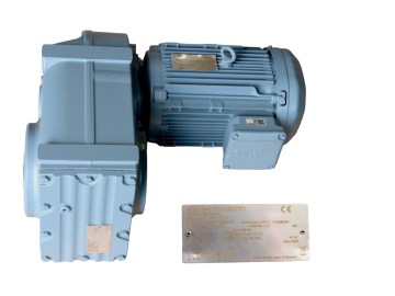 Förderbandmotor  Flachgetriebe SEW  für Wash Tec FB >=45,6 Meter 4,0kW/87Hz 3,0kW 230/