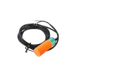 EFECTOR IFM  30MM KI-5006-BPKG Schließer 2,0M KABEL-PVC 10...36 DC